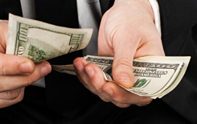 В чем сложность конвертации валютных кредитов в гривну