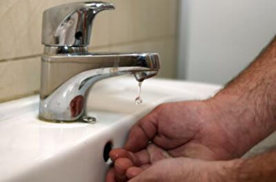 Почему киевлянам отключили горячую воду