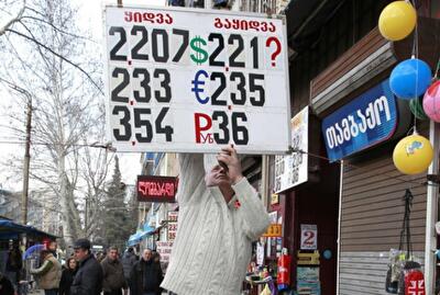 Валюты стран СНГ: хорошо только армянскому драму