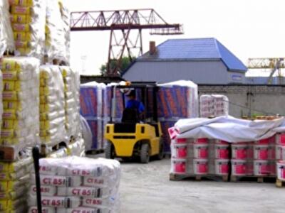 Украинцы кинулись скупать кирпич и шпаклевку до подорожания