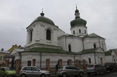 Прогулки по улице Хорива: домик Петра I и чудеса от святых Варвары и Николая