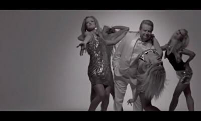 Поплавський, взявши землю для університету, забудував її елітними квартирами