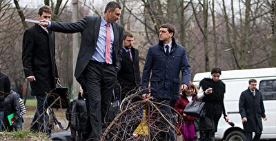 Кличко обіцяє за сміття позбавляти права власності на земельні ділянки 