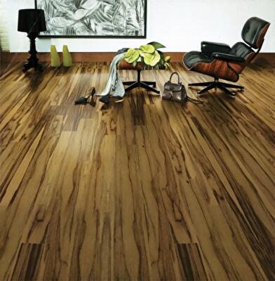 Топ-5 скользких напольных покрытий, и как с ними бороться