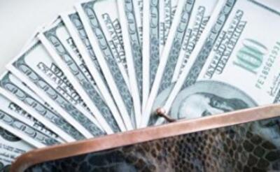 Спрос на иностранную валюту в марте среди украинцев может снизиться