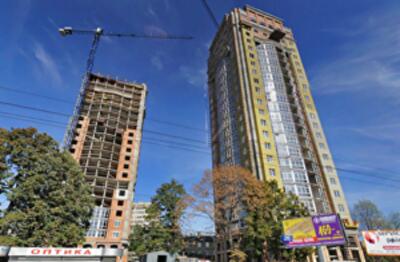 Незавершенный жилищный комплекс: войны девелоперов на "политехе"