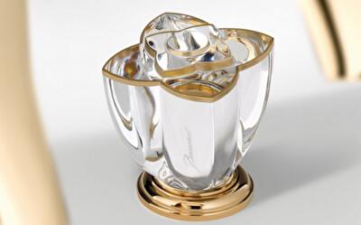 Роскоши нет предела: смесители для ванн по цене автомобилей