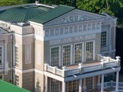 Земельные манипуляции: Урбанскому не дали изменить адрес своих владений у моря. Фото