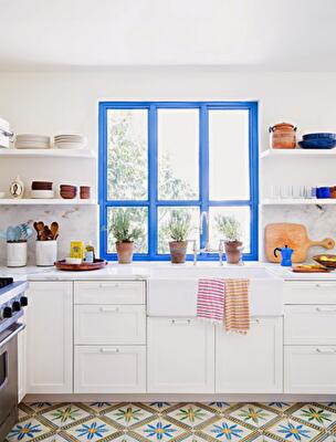 Ремонт на практике: как покрасить пластиковые окна