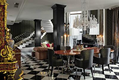 Дом в Киеве: театральная классика