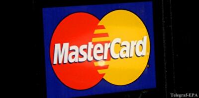 Где украинцы расплачиваются картами?