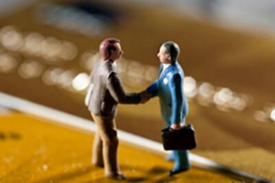 Бизнес для бедных: кто переживет "ледниковый период"?