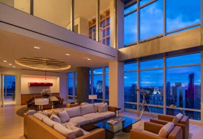 Названы самые популярные у толстосумов города и страны