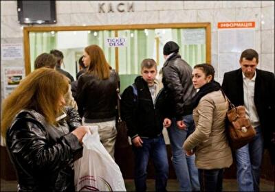 Киевляне массово скупают жетоны метро, талончики для трамваев и троллейбусов