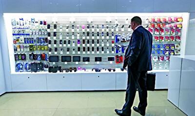 Украинцам придется полюбить свои старые телефоны и холодильники

