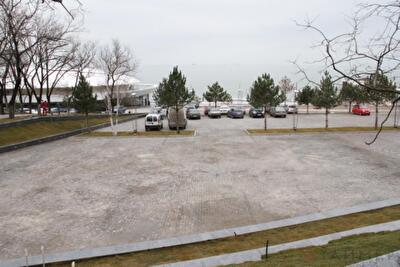 Парковка на Ланжерона готова и уже действует. Фото