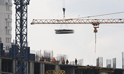 Массовая миграция: строители и рестораторы ищут счастья за границей