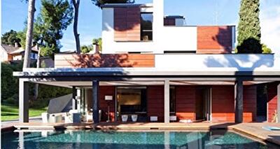 Испанская принцесса Кристина продает свой особняк в Барселоне за €6 млн