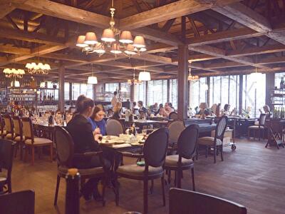 Новый ресторан Vino e Cucina на Артема: интерьер, меню, цены, особенности