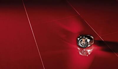 Красный пол в интерьере