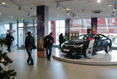 Выгодно ли брать кредиты при падающей гривне