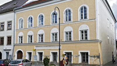 Власти Австрии пытаются выкупить дом Гитлера