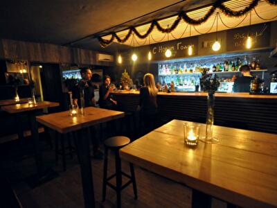 Новое заведение Bar/13 на Рейтарской: коктейли, атмосфера и возможность приносить свое