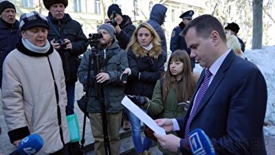 Новогодние колядки: «Генпротест» передал свои требования прокурорам. Фото