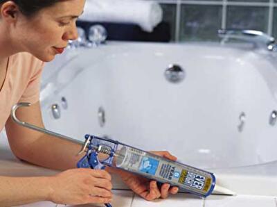 Герметизация швов и стыков в ванной