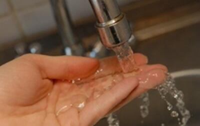 В Киеве из кранов потечет зеленая вода