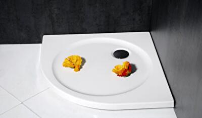 Как выбрать и установить поддон для душевой кабины