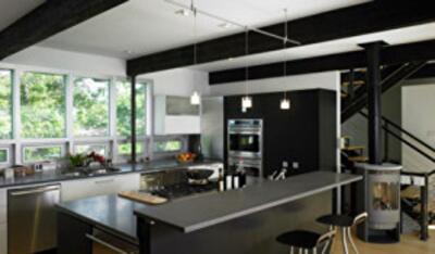 Применяем декоративные потолочные балки