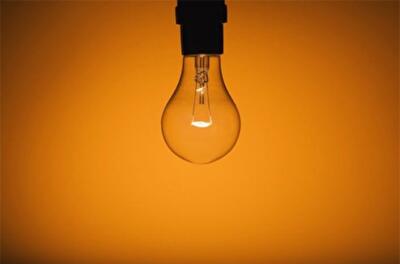 Киевляне жалуются на чуть теплые батареи в квартирах и огромные счета