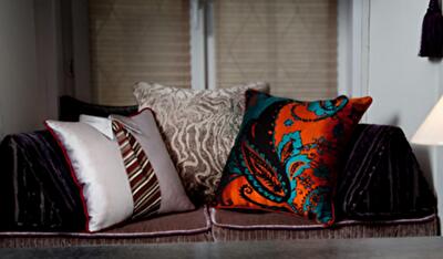 Применяем декоративные подушки в интерьере