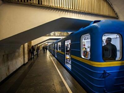 В новогоднюю ночь метро будет работать почти до утра 