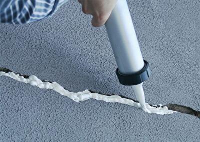 "Жидкие гвозди" - клеим все