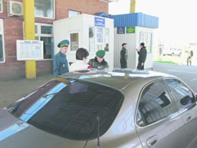 Поляки и молдаване начали скупать гривну