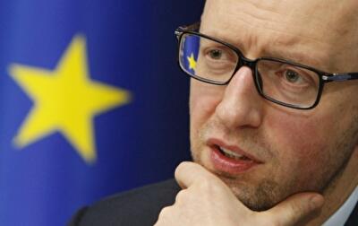 Яценюк обещает потратить 600 млн евро от Европейского инвестбанка на развитие экономики