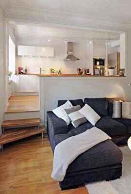 Четыре совета по оформлению гостиной-студии, где будут собираться гости