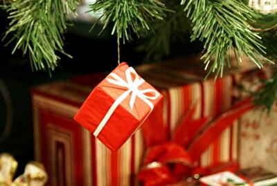 Что можно купить в подарок на Новый год в последний момент