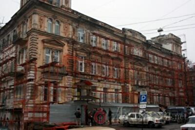 Одесса пока не будет платить Тарпану за реставрацию фасадов