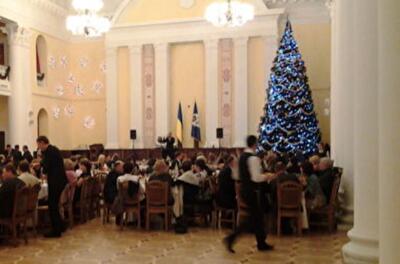 Украинские офисы отказываются от новогодних корпоративов