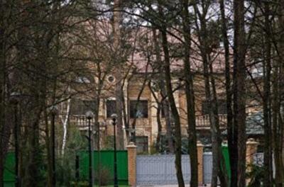 Госдачи и популизм 