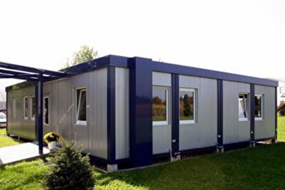 В поселке для переселенцев с Донбасса смонтированы практически все домики