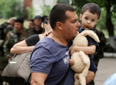 Государство будет помогать тем, кто решил переехать из зоны ведения боевых действий