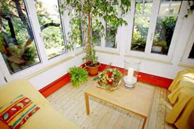 Что такое плинтусное отопление или система «теплый плинтус» 