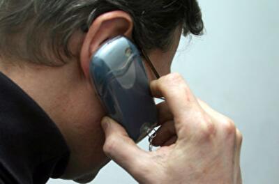 Неизвестные по телефону пугают киевлян судами и вымогают деньги