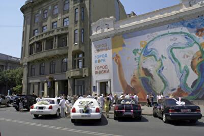 «Дело Смоляра»: Дворец бракосочетаний и остальные здания в центре оставили частникам