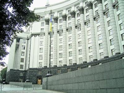 Куда идут работать чиновники после увольнений
