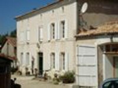 Ставки по ипотечным кредитам во Франции снизились